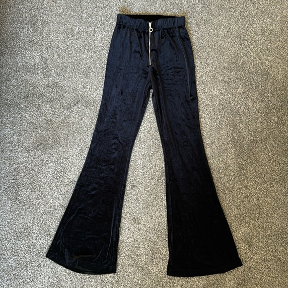 Forever 21 Pants - Forever 21 size M Black Velvet Flared Zip Up Leggings